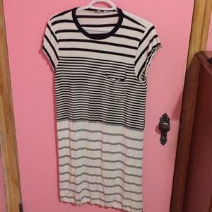 T-shirt dress
